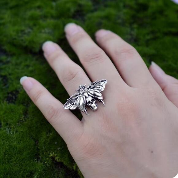 Unbranded Jewelry - Punk Garden Goth Emo Metal Death Moth Skull Ring Adjustable Size